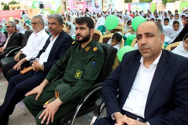 زنگ سپاس معلم در بوشهر