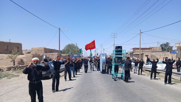 مراسم عزاداری  سرور و سالار شهیدان امام حسین علیه السلام در روستای سلطان آباد نمک