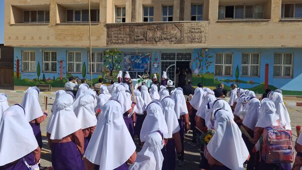 جشن شکوفه‌ها در شهرستان دره شهر