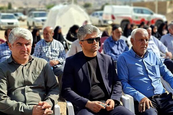 برگزاری اردوی کتابخوانی و رویداد خدمات‌رسانی در روستای سراب‌بیز باشت