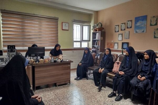 چهل و چهارمین دوره مسابقات قرآن، عترت و نماز: درخشش دانش‌آموزان در دبیرستان شاهد الغدیر