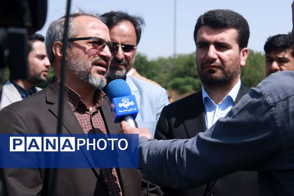 آیین افتتاحیه بزرگترین زمین چمن مصنوعی آموزش و پرورش خراسان رضوی در حاشیه شهر مشهد 