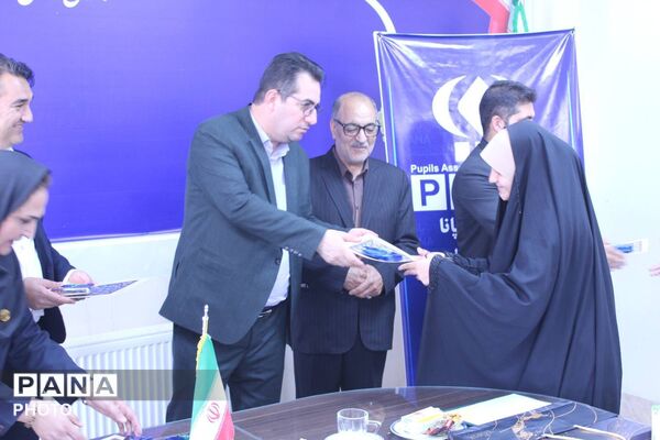 دیدار مدیرکل آموزش‌وپرورش خراسان شمالی با خبرنگاران دانش‌آموز پانا