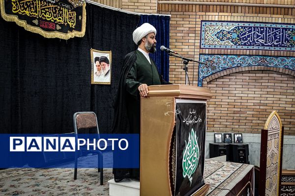 میز خدمت اداره فرهنگ شهرستان ری در مراسم نمازجمعه باقرشهر و کهریزک 