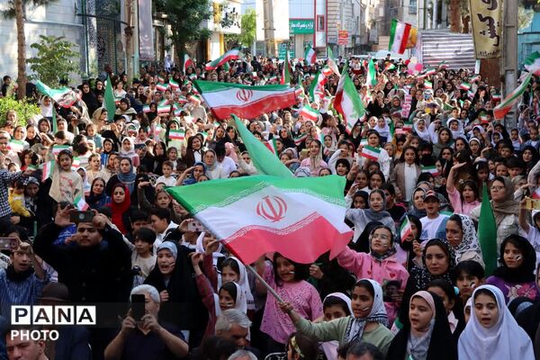 همایش «دختران ایران» همدانک