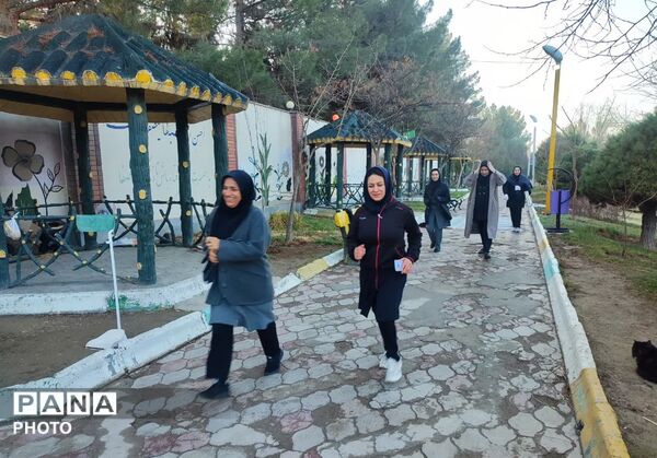 اردوی تفریحی ـ ورزشی بانوان اداری همراه با مسابقات دارت و داژبال