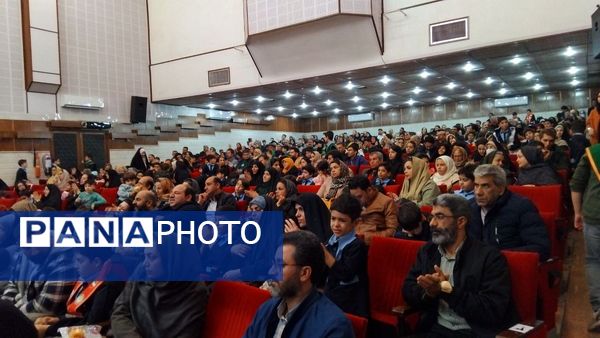 برگزاری جشن میلاد امام سجاد(ع) و امام علی(ع) در فرهنگسرای اندیشه شهرستان محلات 