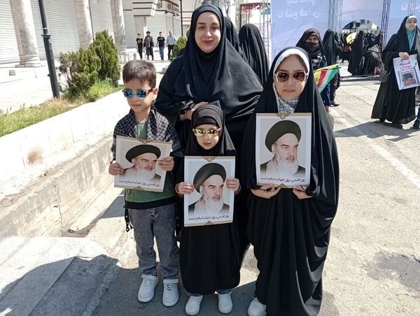 حضور پرشور کودکان در راهپیمایی روز قدس شهرستان قائمشهر