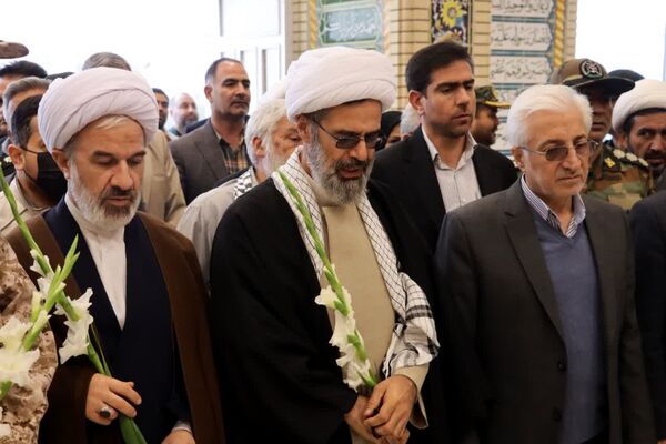 برگزاری آیین غبارروبی مزار شهدا در بجنورد 