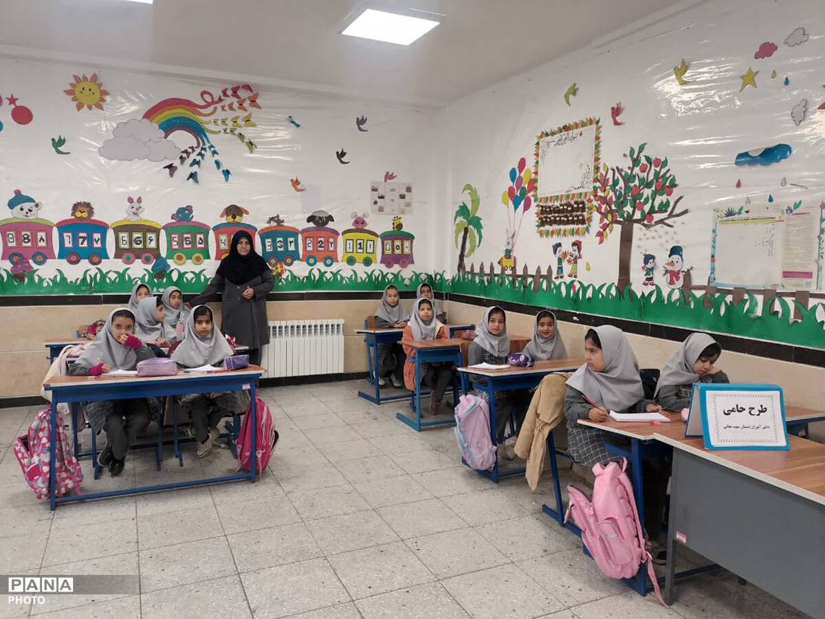 اجرای «طرح حامی» در دبستان شهید نجاتی ابرکوه