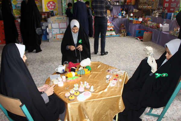 نمایشگاه طرح جابر در مدرسه باباییان ناحیه یک قم