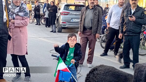 رزمایش دوچرخه سواری در شهرکرد