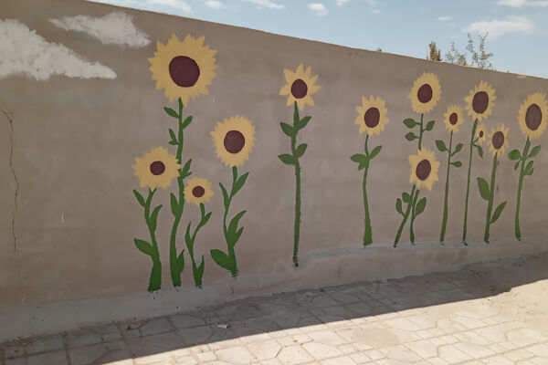 زمزمه‌ رنگ‌ها در حیاط مدرسه‌ی فاطمه‌الزهرا(س)  نیر