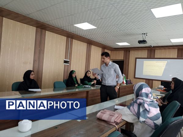 جلسه سوم کلاس‌های «گامی برای بیان شما» خبرگزاری پانا آذربایجان‌شرقی