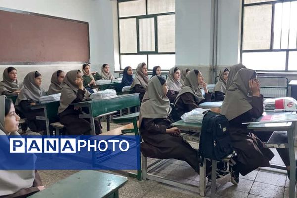 «زنگ جوانه ها» ویژه دانش آموزان پایه هفتم در مدارس پردیس