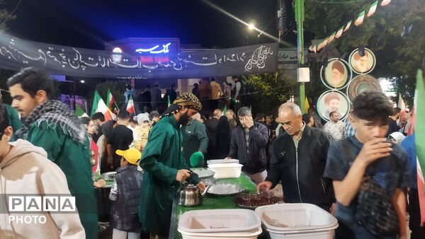 چایخانه فاطمه الزهرا در شصت و سومین شب از اجتماعات مردمی حسینیه امام خمینی نیشابور 