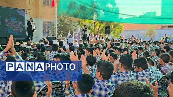 آیین باشکوه استانی زنگ مهر و مقاومت در یزد