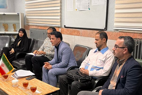 جلسه هماهنگی مانور زلزله در مدرسه شایستگان شهرستان قدس