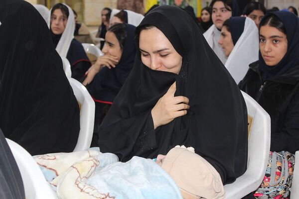 برگزاری مراسم ولادت حضرت فاطمه زهرا (س) در بهارستان‌دو با حضور پرشور خانواده ها