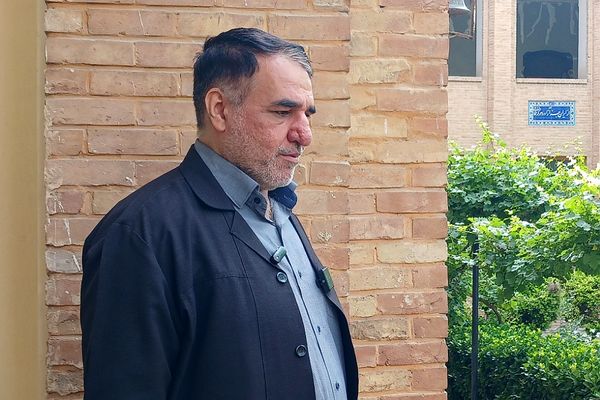 از دریچه روایت مدرسه به تاریخ ایران