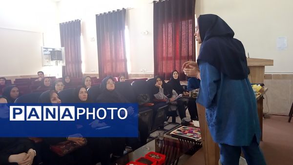 کارگاه آموزشی محیط زیستی برای مراقبین سلامت ناحیه هفت مشهد