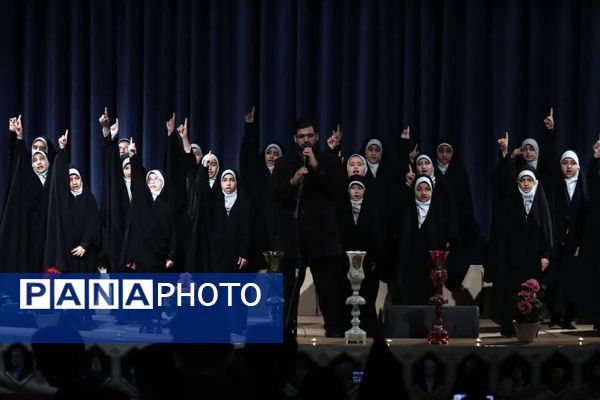 یادواره شهدا در فرهنگسرای مصلی‌نژاد ناحیه ۶ مشهد