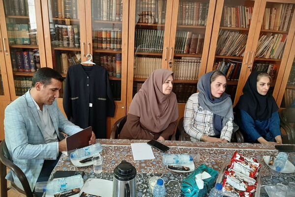 جلسه انجمن اولیا و هیات امنا در مدرسه پویش ناحیه ۳ شیراز