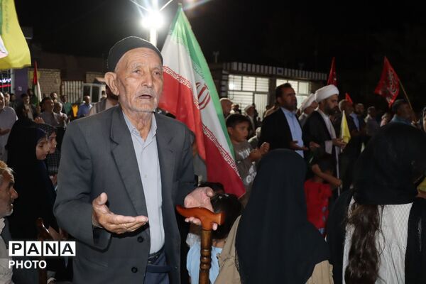 شب ۱۸۸ خروش انقلابی مردم درق؛ طنین فریاد استکبارستیزی در دارالمؤمنین