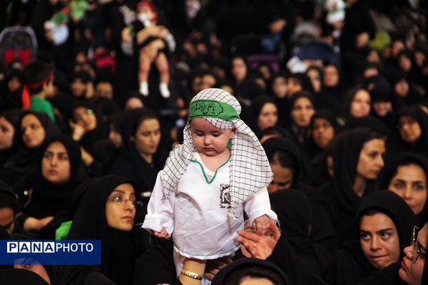 اجتماع بزرگ شیرخوارگان حسینی در تهران 