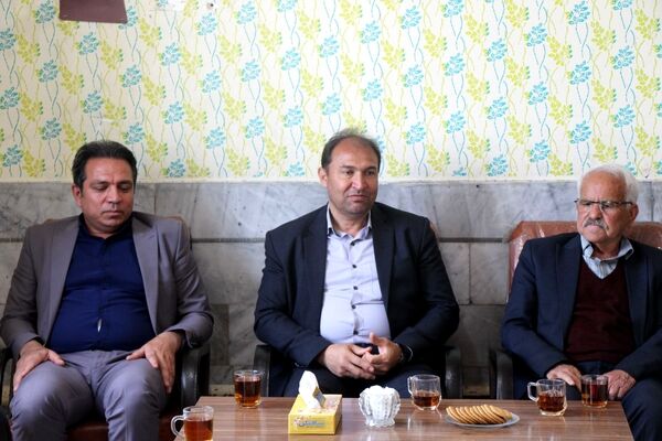 آیین بزرگداشت «خاطره‌سازان» در آموزشگاه شهید جوادی