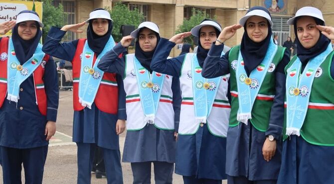 مانور سراسری زلزله و ایمنی در دبیرستان فدک اهواز