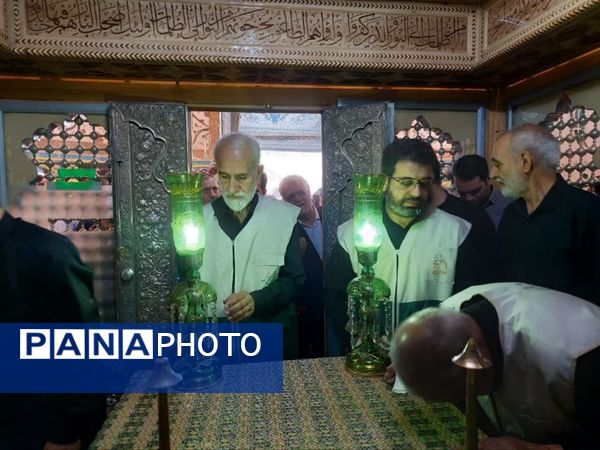 مراسم غبار روبی و زیارت ضریح مطهر سلطانعلی ابن امام محمد باقر (ع) در کربلای ایران 