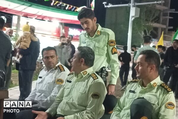 مردم بن میدان حماسه را خالی نمی‌کنند 