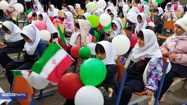 طلوع «شکوفه‌های مقاومت» در مدرسه خیرساز اسکو