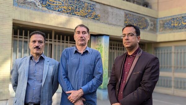 کنگره برزگداشت شهدای دانش‌آموزی دبیرستان هاتف اصفهان