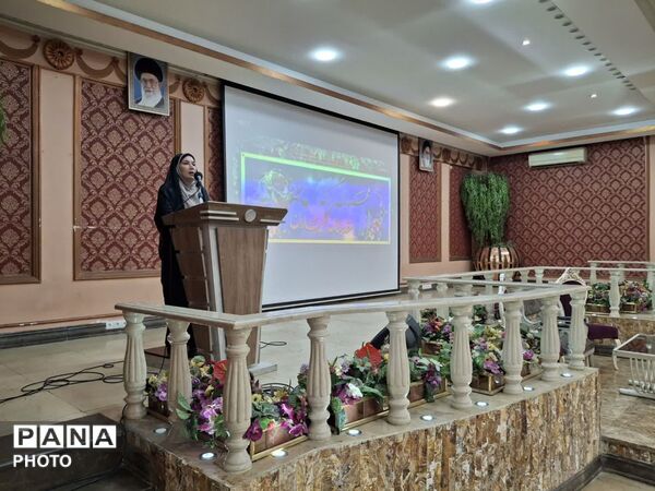  مدیران ابتدایی و مسئولان منطقه ۴ به استقبال سال تحصیلی رفتند