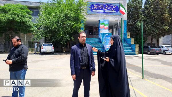 بازدید مسئولین  آموزش و پرورش ناحیه چهار کرج از مدارس اسکان زائران