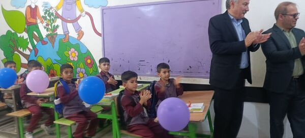 جشن شکوفه‌ها در مدارس سملقان
