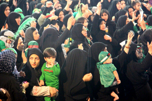 مراسم شیرخوارگان حسینی شهرکرد