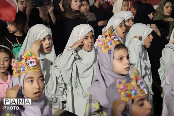 جشن الفبا و ایستادگی در تجمعات شبانه مردمی قلعه نو