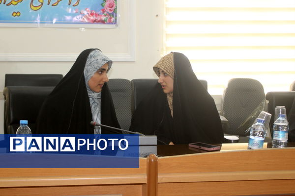 کارگاه تولید محتوا با عنوان «نوراوی مهر» در دشتستان