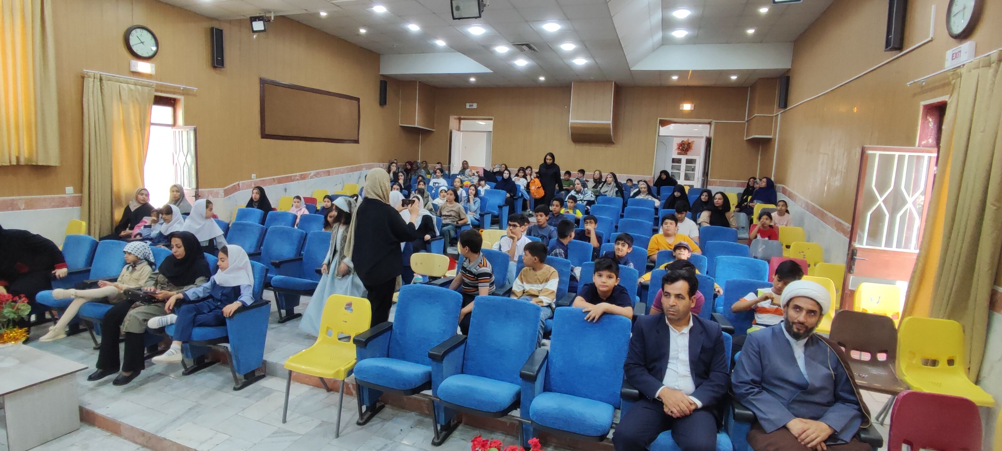 افتتاحیه کلاس‌های اوقات فراغت در کانون سمیه شیروان