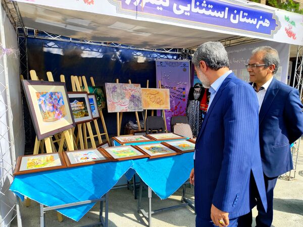سومین نمایشگاه توانمندی‌های هنرجویان هنرستان منطقه ۲