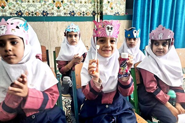 جشن سلامت دندان برای کلاس اولی‌های ملارد