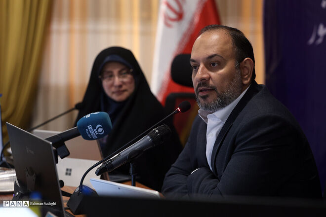 «مشارکت دانش‌آموزان» شاخص اصلی ارزیابی مربیان پرورشی است/ اجرای الگوی «مثلث سه‌ضلعی» در سال تحصیلی جدید