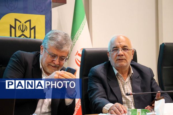 اتاق کنترل وضعیت ستاد انتخابات شهر مشهد