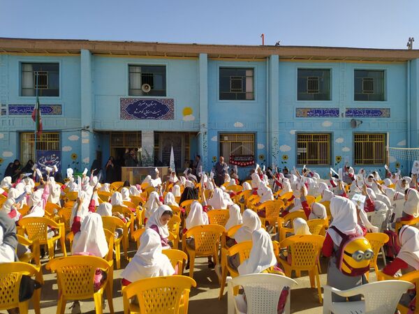 دبستان دخترانه گوهرشاد بیرجند میزبان پویش کاشی حرم 