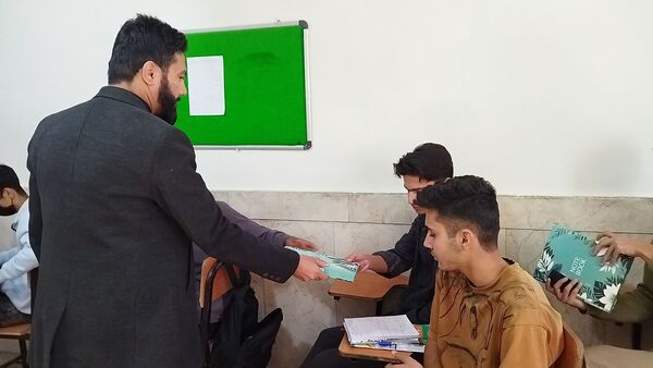 گرامیداشت روز دانش آموز در دبیرستان شاهد ابوذر غفاری 
