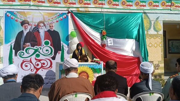 زنگ انقلاب در مدارس پارسیان نواخته شد 