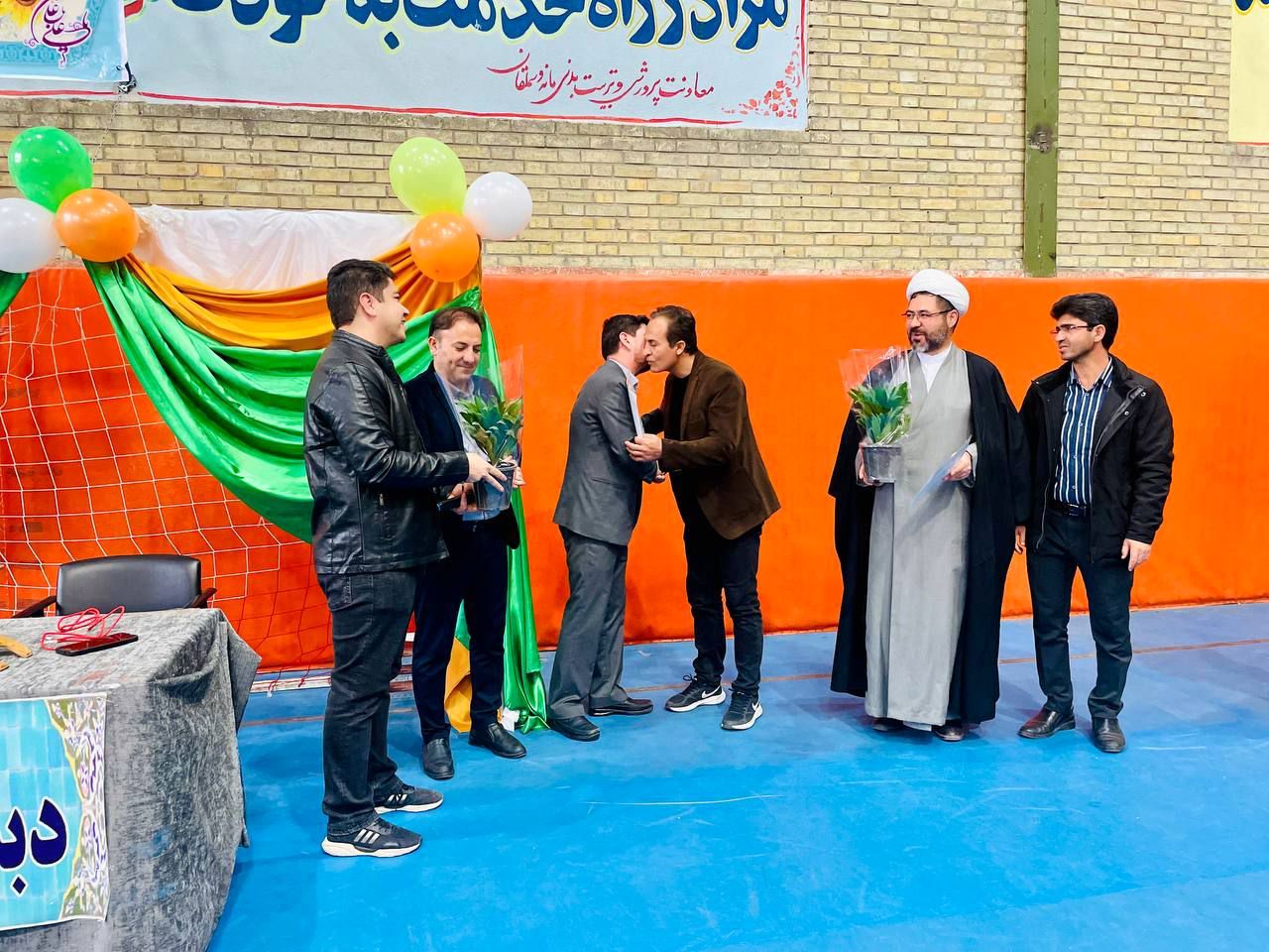 جشن میلاد حضرت علی (ع) در مدرسه معلم آشخانه 